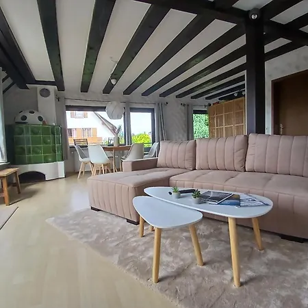 Am - Terrasse - Kachelofen In Ruhiger Lage Nahe דירה