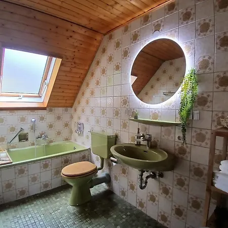 Am - Terrasse - Kachelofen In Ruhiger Lage Nahe *