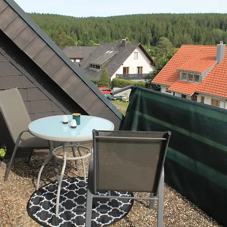 Am - Terrasse - Kachelofen In Ruhiger Lage Nahe